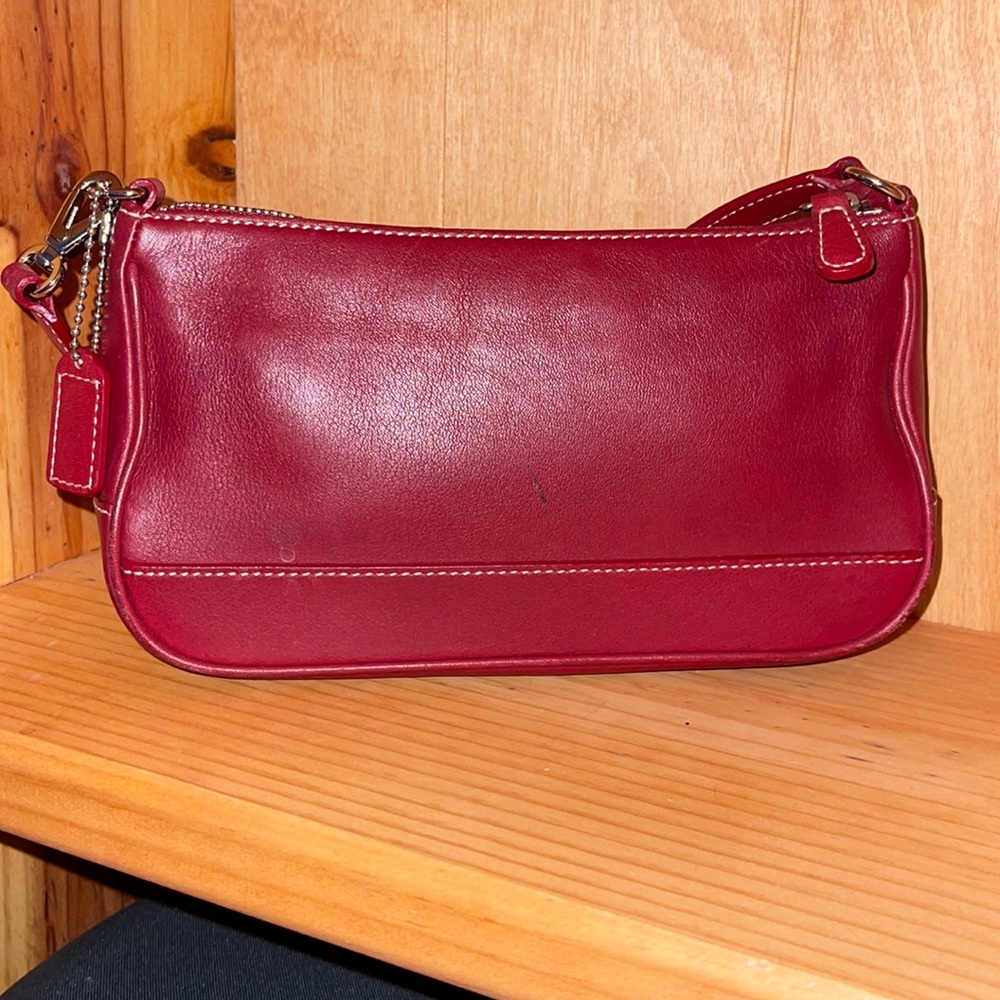 Coach Hamptons Leather Demi Pouch Red Shoulder Handbag 7785